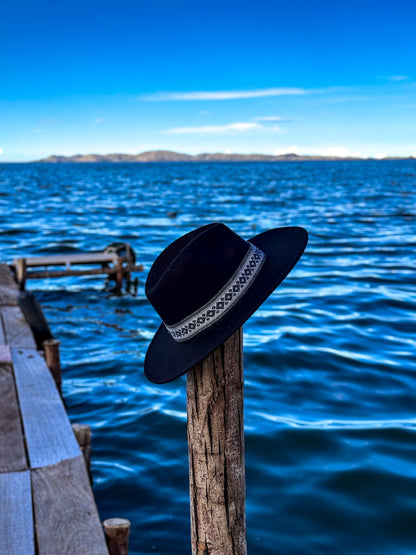 SOMBRERO DE PAÑO NEGRO